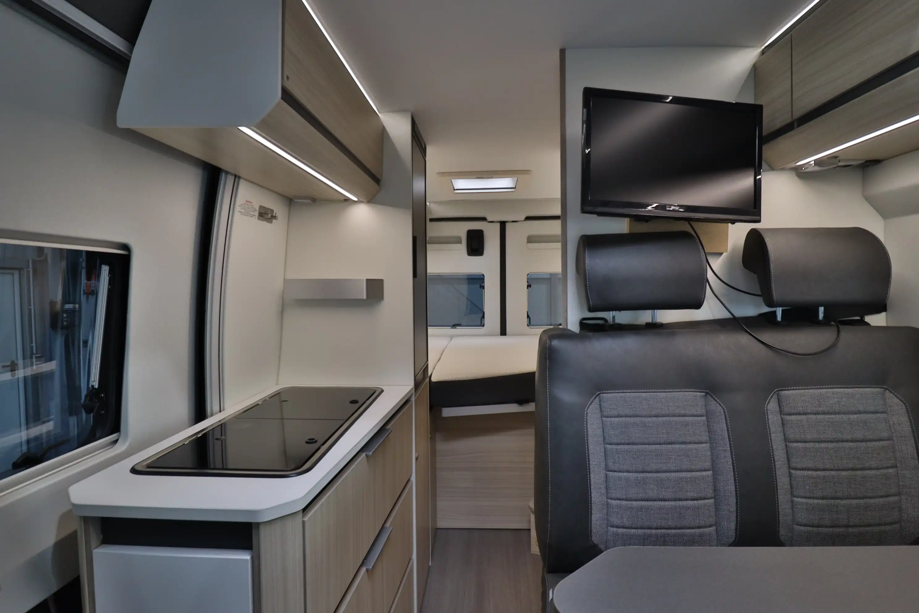 ADRIA Twin 600 SP Axess